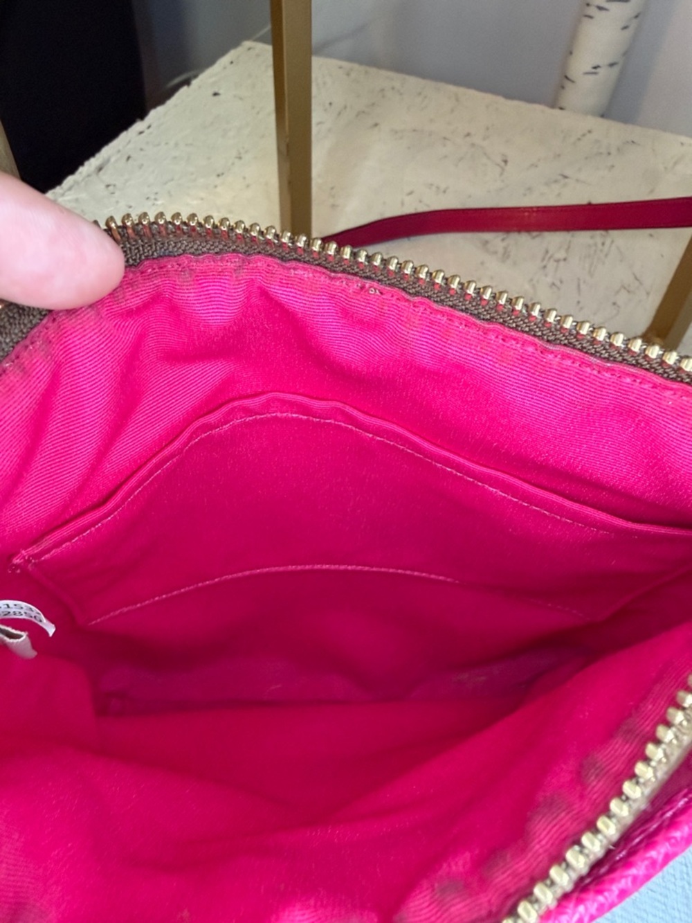 Coach NWOT  adjustable Crossbody and wristlet combo. Set.2 pan in pink. - Picture 11 of 13